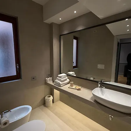 Apartment Spiriti 3, Piazza Di Pietra *