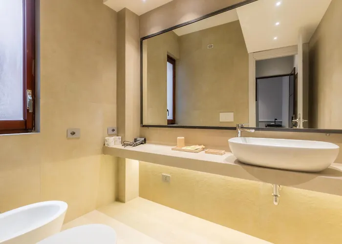 Spiriti 3, New Opening Piazza Di Pietra Apartment